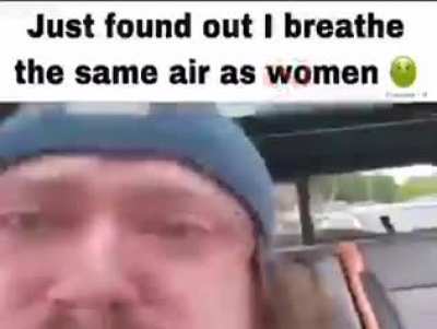 🤢🤢🤢