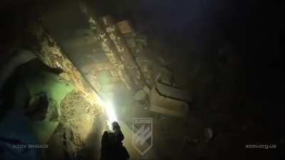 Russian getting shot in the face at close range by a soldier from the 12th Azov Special Forces Brigade of the NGU while clearing trenches Serebryansky Forest 