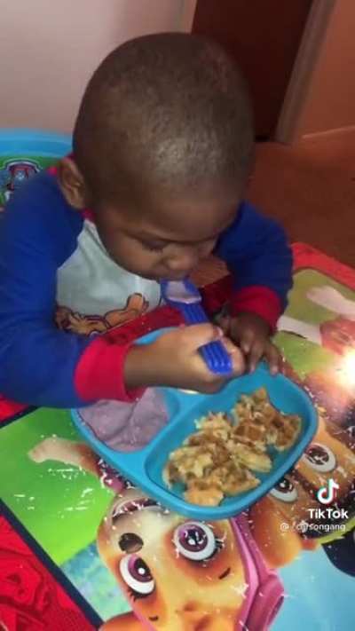 Yogurt so good made lil nigga soul leave his body💀
