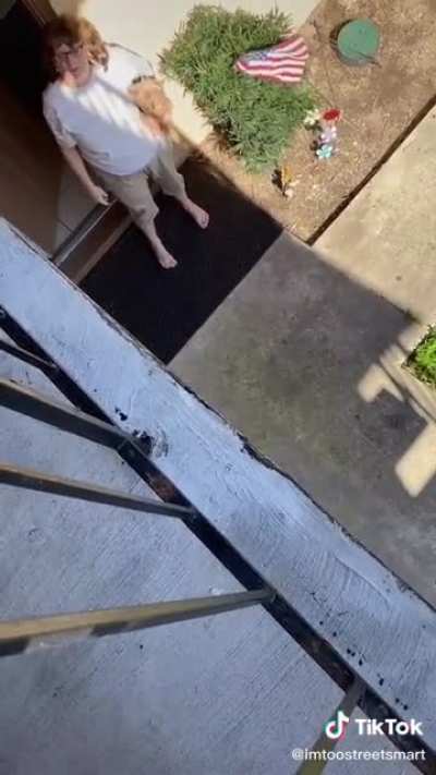 Racist neighbor tells lady to go back to Jamaica, and new neighbor stands up and puts karen in her place