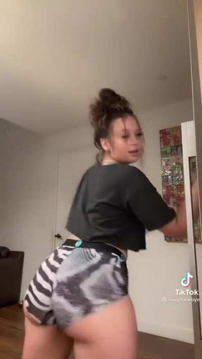 Pawg coco