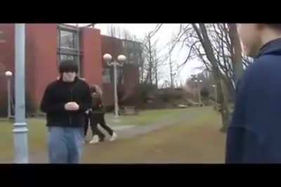 Mentos attracts women