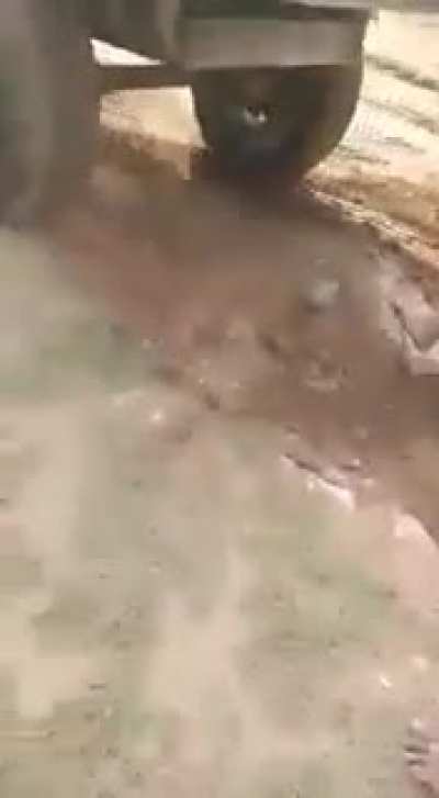 WCGW while confronting a moving tractor