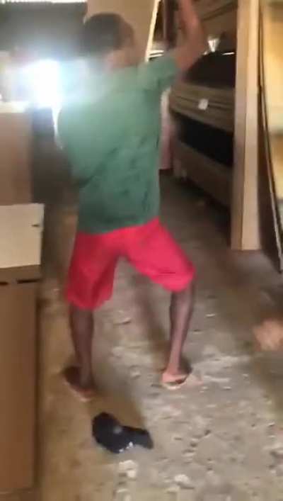 Opa &oacute;ia cuzao gostoso