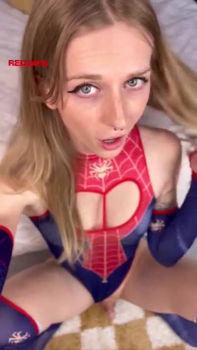 Do any guys think I'm hot?