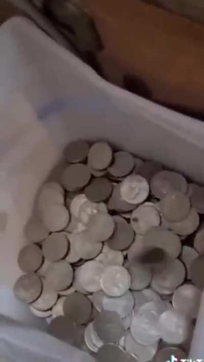 Куплю срочно торговый аппарат, можно б/у