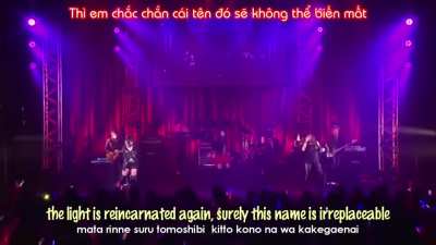I noticed that y'all showed much love on a concert video I posted before so have fun with this one!