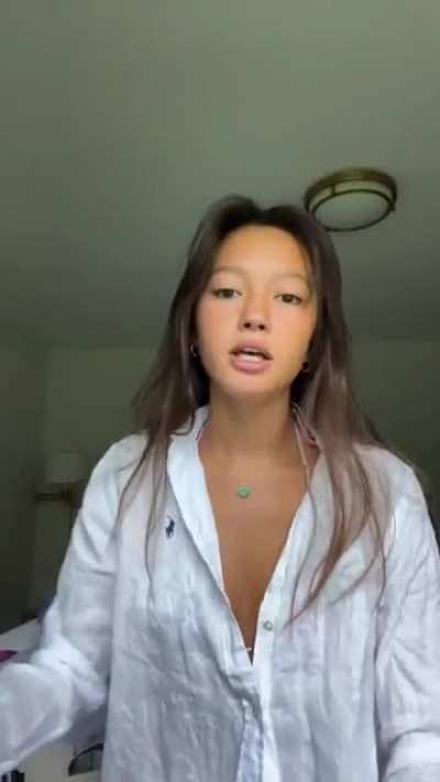 Lily Chee bikini reveal