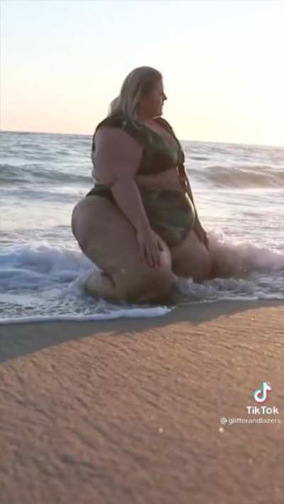 Featuring the new generation of sports illustrated (the fucking hell? Who ordered beach whale?!)