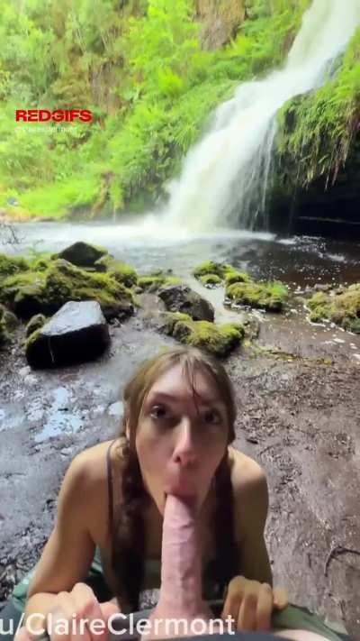btw I posted the full waterfall sucking/fucking vid on my OF 💦💦