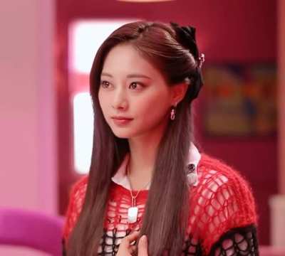 Stunning Tzuyu