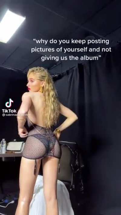Love that perfect white ass