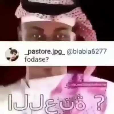 Podem me dizer o nome da música amigos?