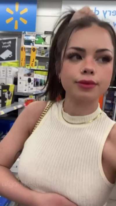 A worker walked up to me to tell me how much she loved my outfit right after this… hehe [GIF]