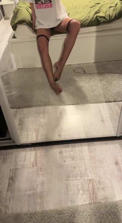 Come worship my feet, read comments 💋