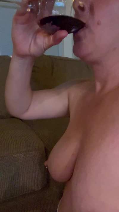 Didn&rsquo;t realize his load sank to the bottom of my glass until after I watch the video usually it mixes well