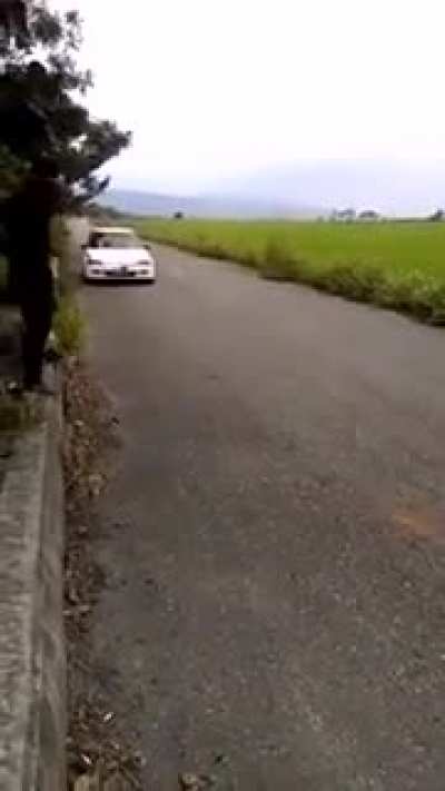 WCGW If I dont know how to turn