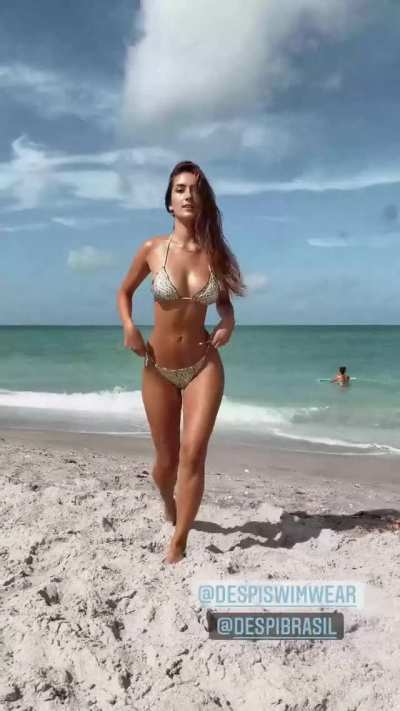 Bikini Gfy