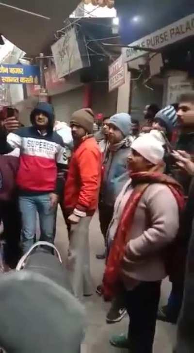 Man caught wanking in front of a woman gets attacked by a group of women