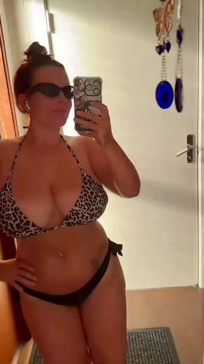 Milf Malin_meral