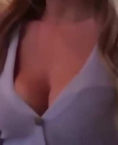 Pec bounce.