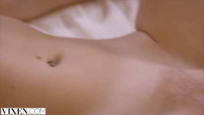 Jiggling on her back