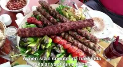 Bir daha arap diyen olursa ağzına k&uuml;rekle vurucam