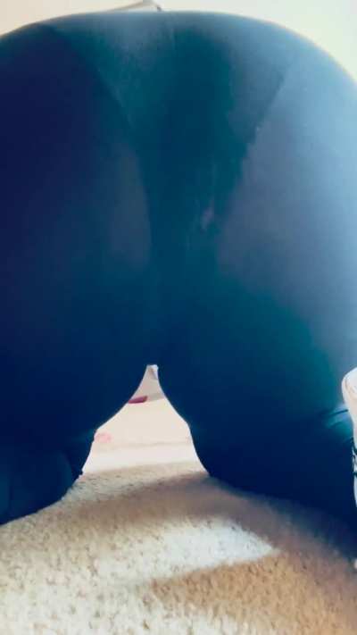 I just let out the loudest farts 💨 while sitting on your face&hellip; and you didn&rsquo;t even flinch. Good boy. Beg me to do it again. 😈