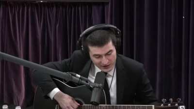 Legs Fridman singing his original Joe Rogan song to Joe Rogan.