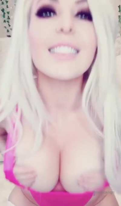 Jingle Boobs