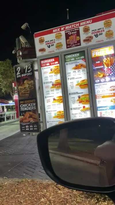 Robot 🤖 took my order at checkers. They&rsquo;re coming for our Wendy&rsquo;s 👩&zwj;🦰👩&zwj;🦰 jobs next