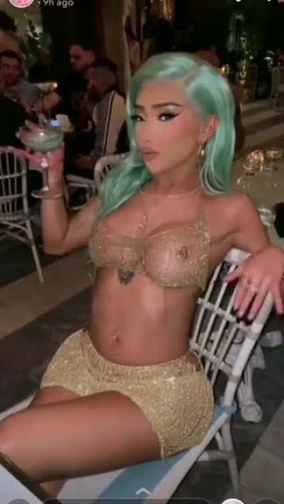 Those nipples🔥