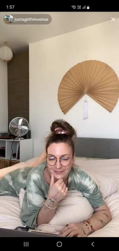 @justagirlfrmvenus