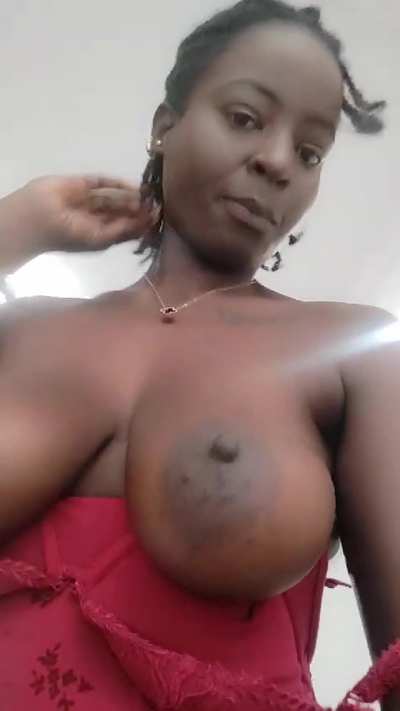 Big boobs, big nipples