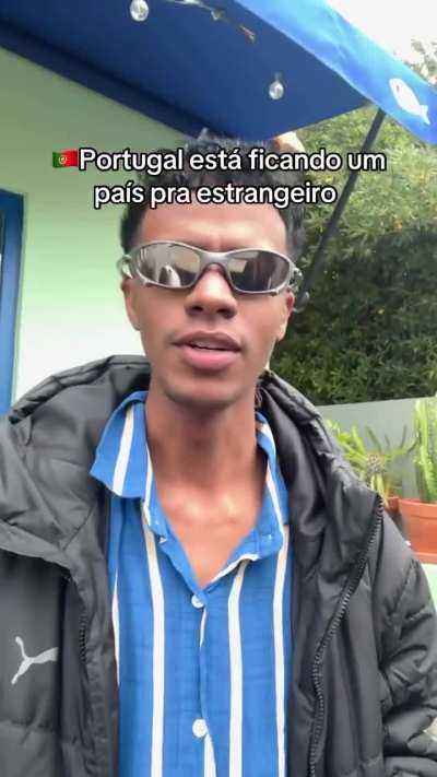 Imigrantes brasileiros em Portugal alertam para o desaparecimento dos com&eacute;rcios portugueses, " que est&atilde;o a ser comprados por estrangeiros" . "A vossa cultura est&aacute; a desaparecer."