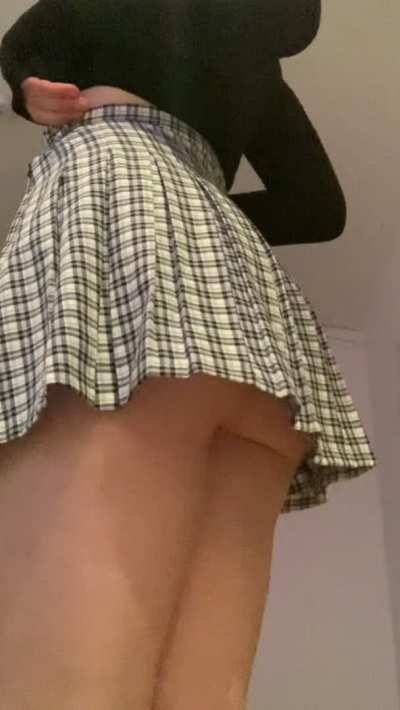 Does this even count as ass? Please be honest :( (OC) 18..