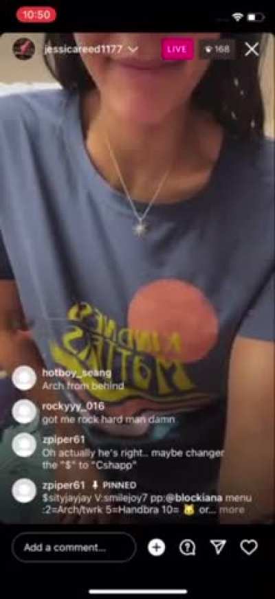 Chick SIMP FISHING 🎣💳🤓to see how many SIMPFISH🤓🐠she can catch to cash app her to expose her vagina &amp; breast on LIVE👀😮