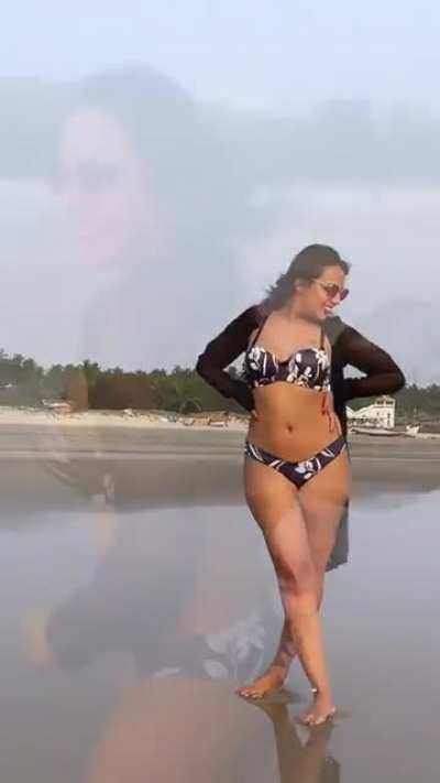Beach babe