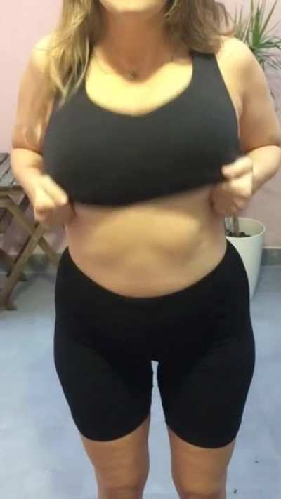 Wanna watch these yoga boobies bounce?