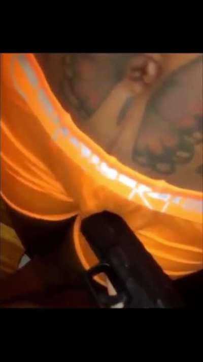 👀