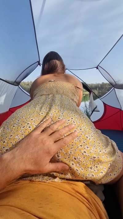 Dress twerking while camping 