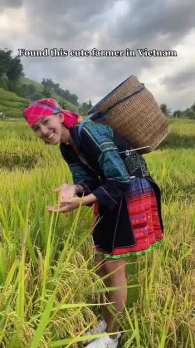 cute Vietnamese farmer :)