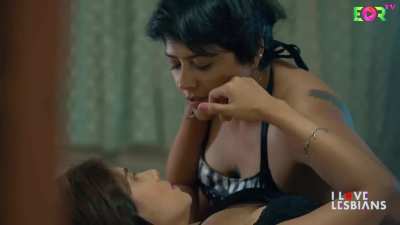 Taniya Chatterjee &amp; Aditi Sharma - "Love Bites" (s01e02)