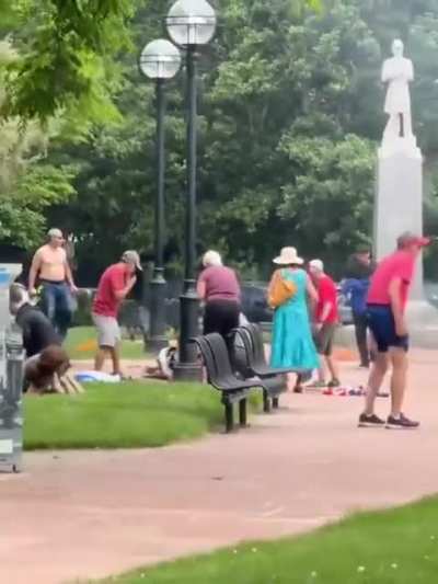 In Boulder, Colorado, a group holding a vigil to demand the release of Israeli hostages was attacked with Molotov cocktails. Police arrested the suspect. June 1, 2025.