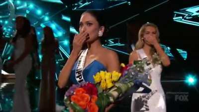 MISS UNIVERSE 2015 - Crowning Moment Mistake