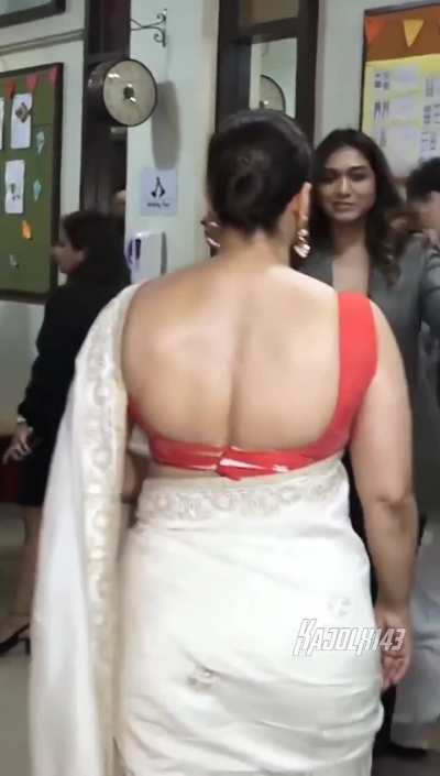 Kajol 🍑🥵🥀 