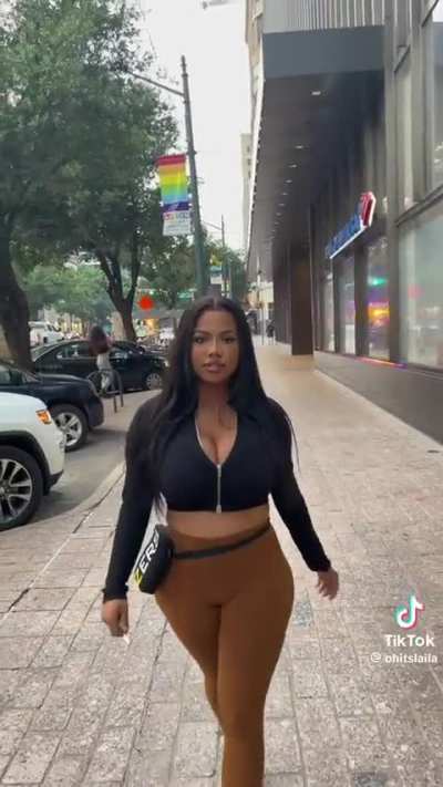 @ohitslaila