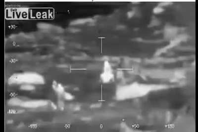 Dağlı terörisler gelecek nesil teröristleri hazırlıyor. Drone ile çiftleşen maymunları kayda almışlar.
