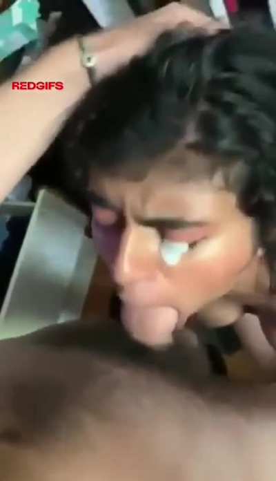 💕 so good she sucks