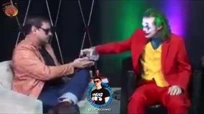 Coringa matou o t&iacute;tulo